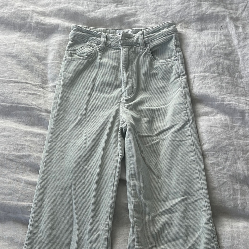 Rollas Eastcoast Flare minty light green corduroy pants size 26